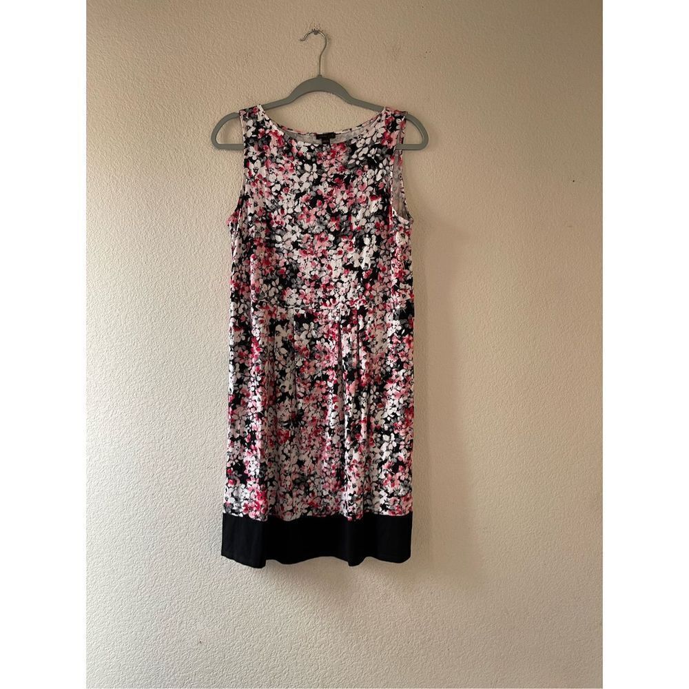 J. Jill Wearever Women's Sleeveless Shift Dress Knit Floral Pink Black size smal